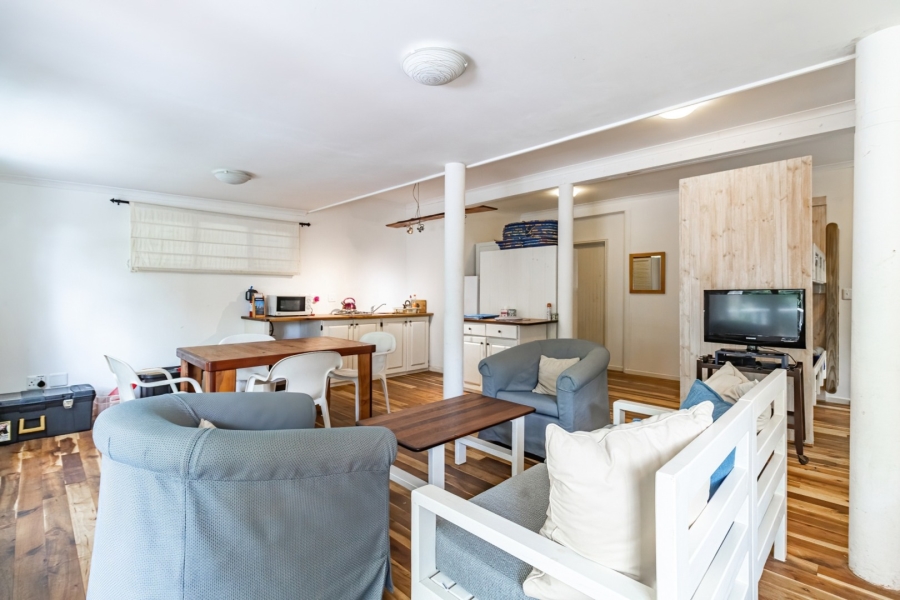 3 Bedroom Property for Sale in Brenton On Lake Western Cape